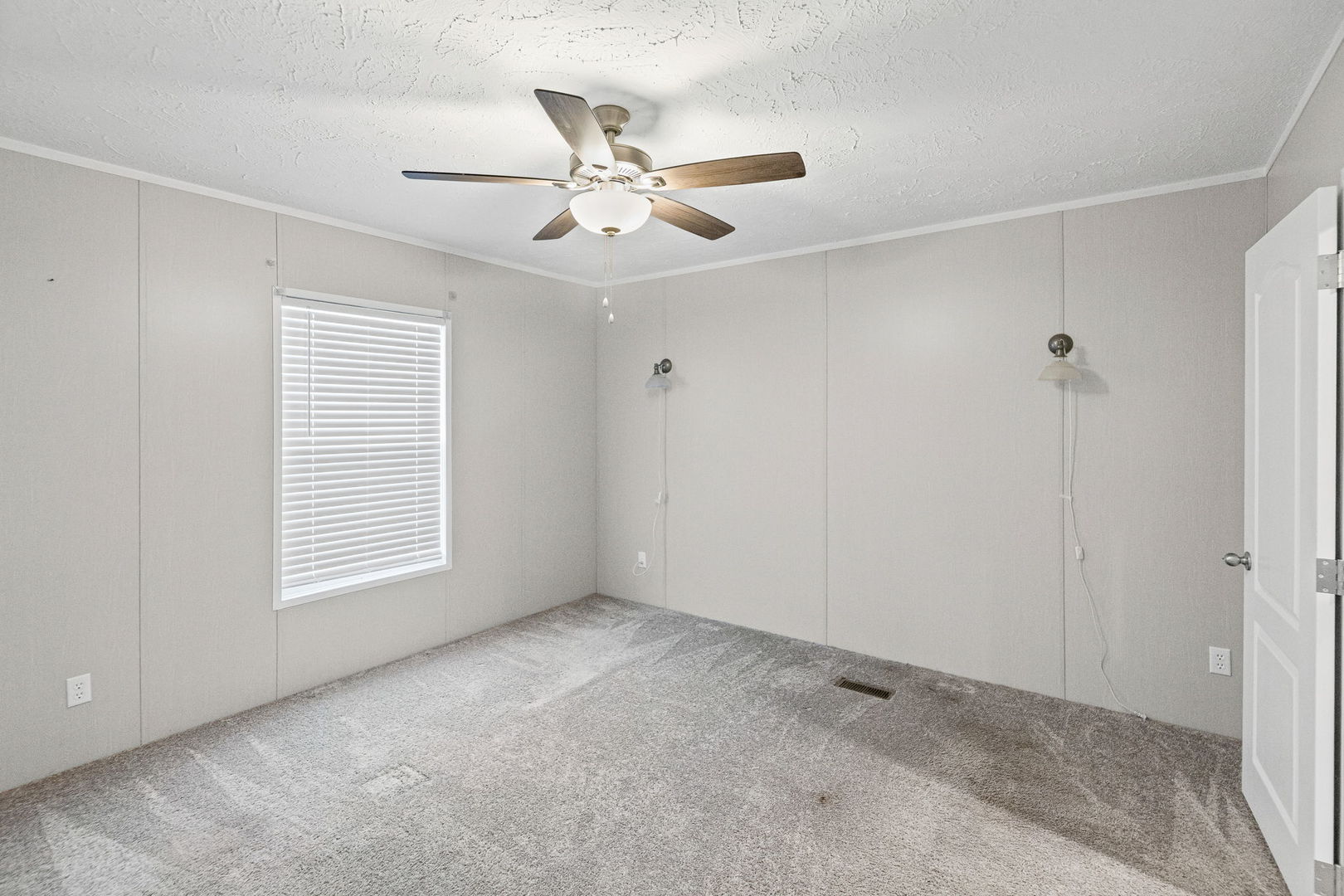 20100 Diamond Springs Road Carlyle, IL 62231 - Photo 18 of 41