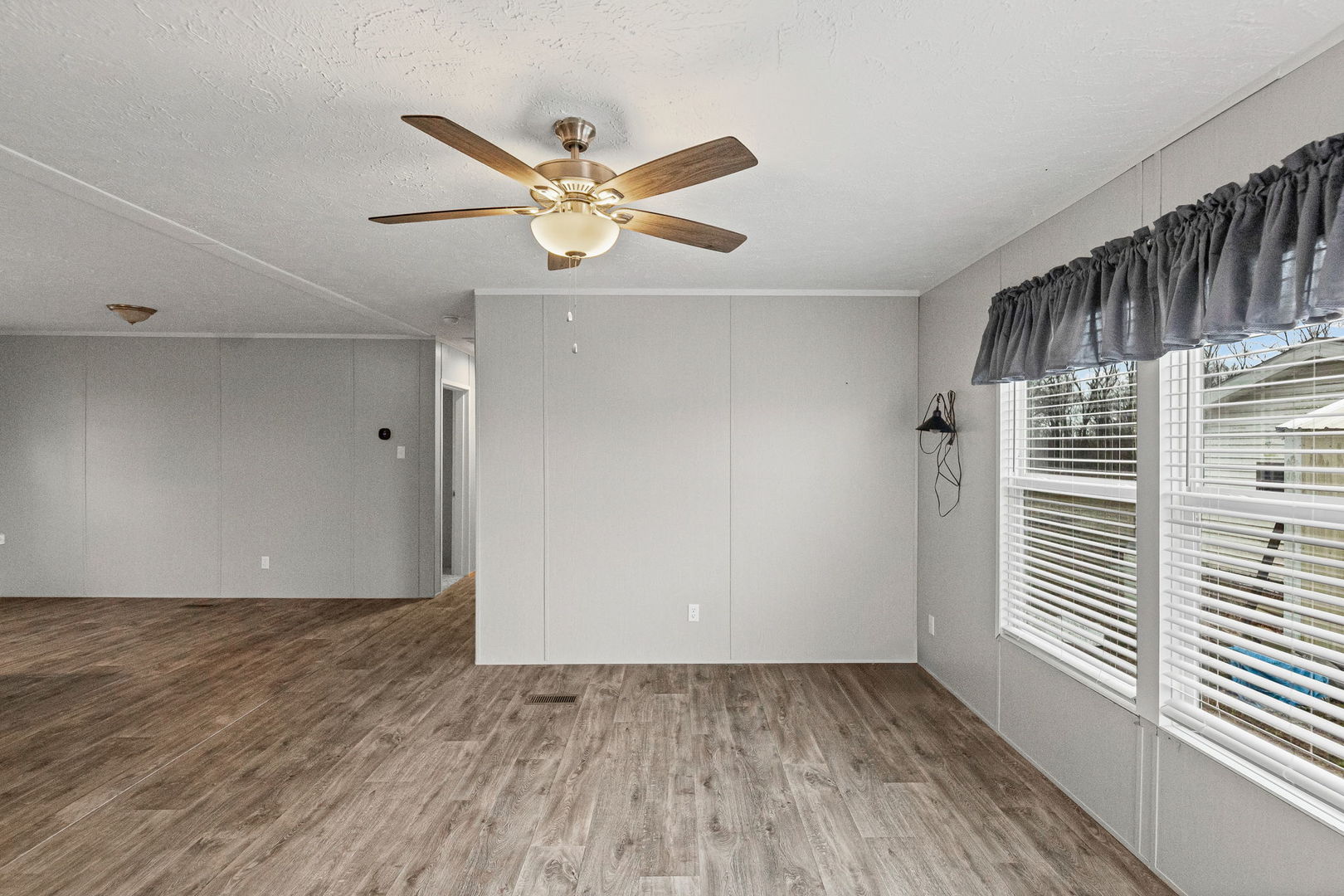 20100 Diamond Springs Road Carlyle, IL 62231 - Photo 8 of 41