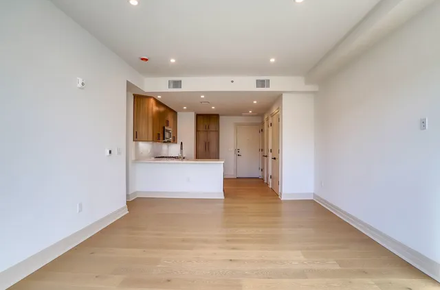 $806,060 | 921 Madison Street, Unit 503, Hoboken, NJ 07030