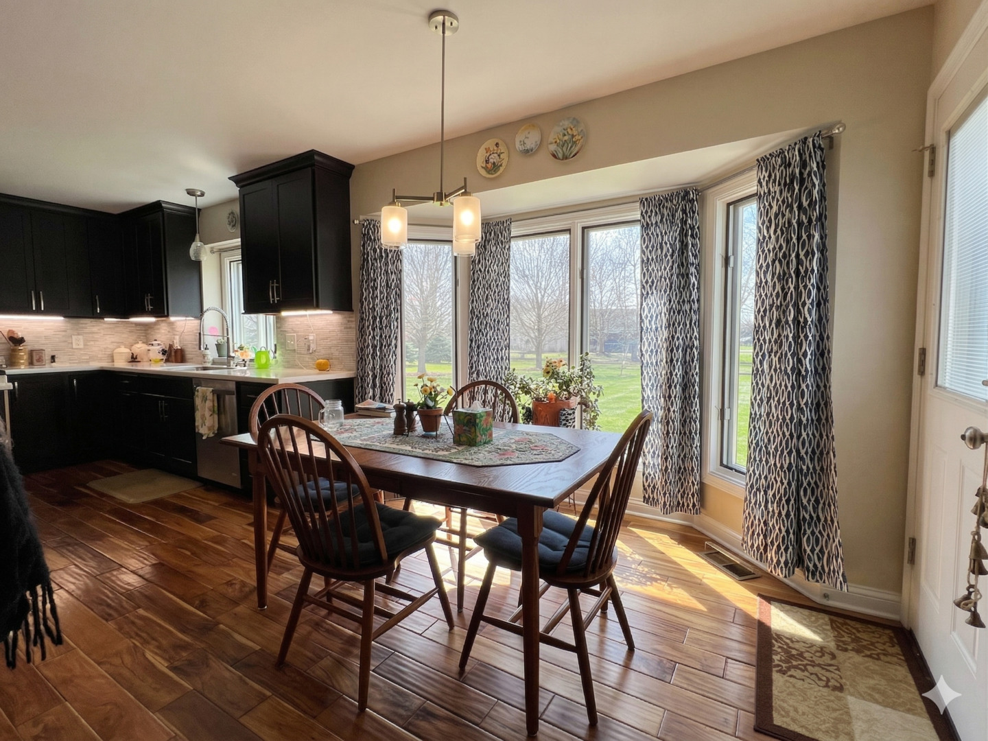 613 Silver Glen Road McHenry, IL 60050 - Photo 5 of 33