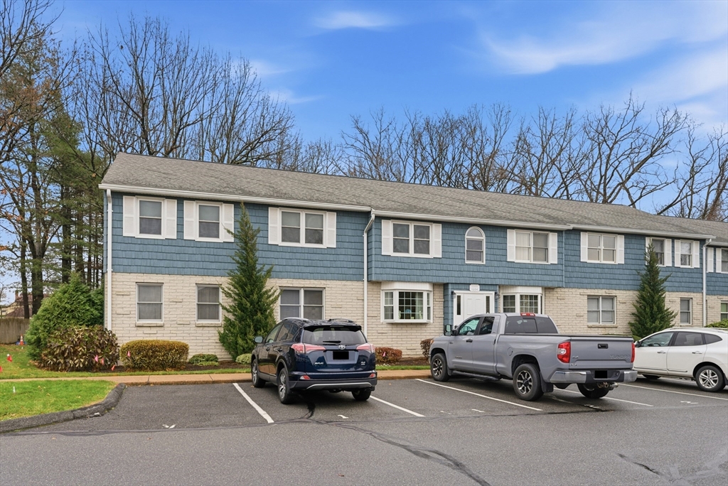 200 Lambert Terrace, Unit 2 Chicopee, MA 01020 - Photo 1 of 42