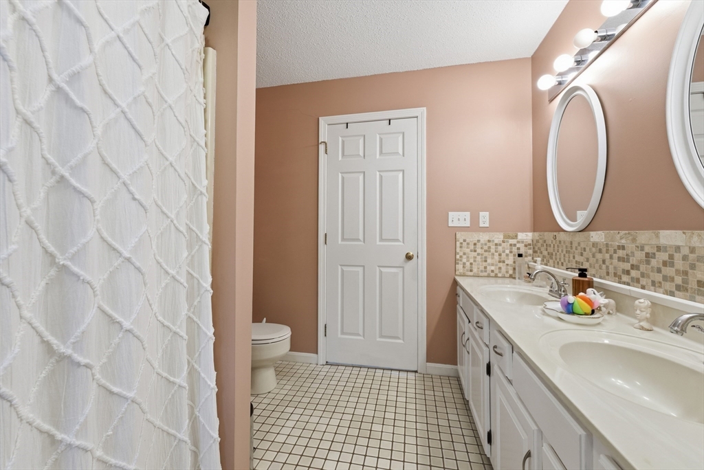 200 Lambert Terrace, Unit 2 Chicopee, MA 01020 - Photo 28 of 42