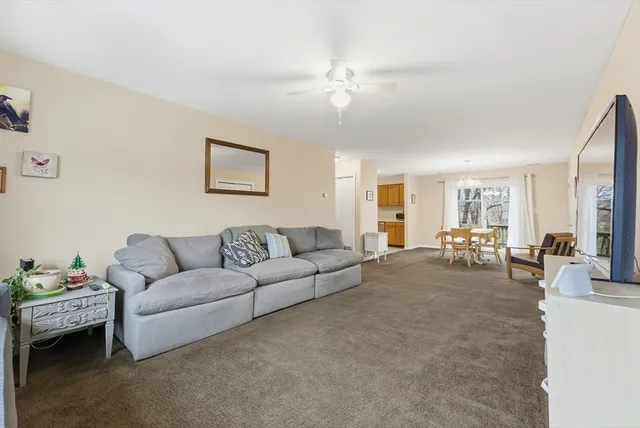 $259,900 | 200 Lambert Terrace, Unit 2, Chicopee, MA 01020