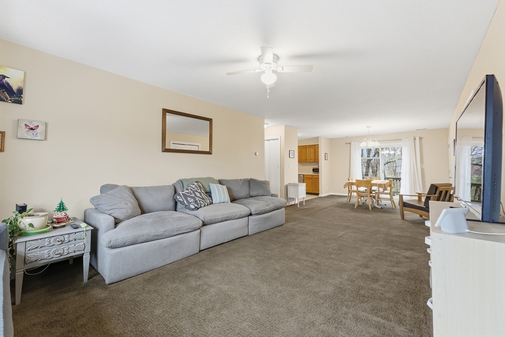 200 Lambert Terrace, Unit 2 Chicopee, MA 01020 - Photo 5 of 42