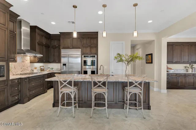 $1,799,000 | 6894 Coppercreek Place, Moorpark, CA 93021