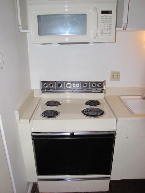 357 East Thomas Road, Unit 203 Phoenix, AZ 85012 - Photo 8 of 19 8