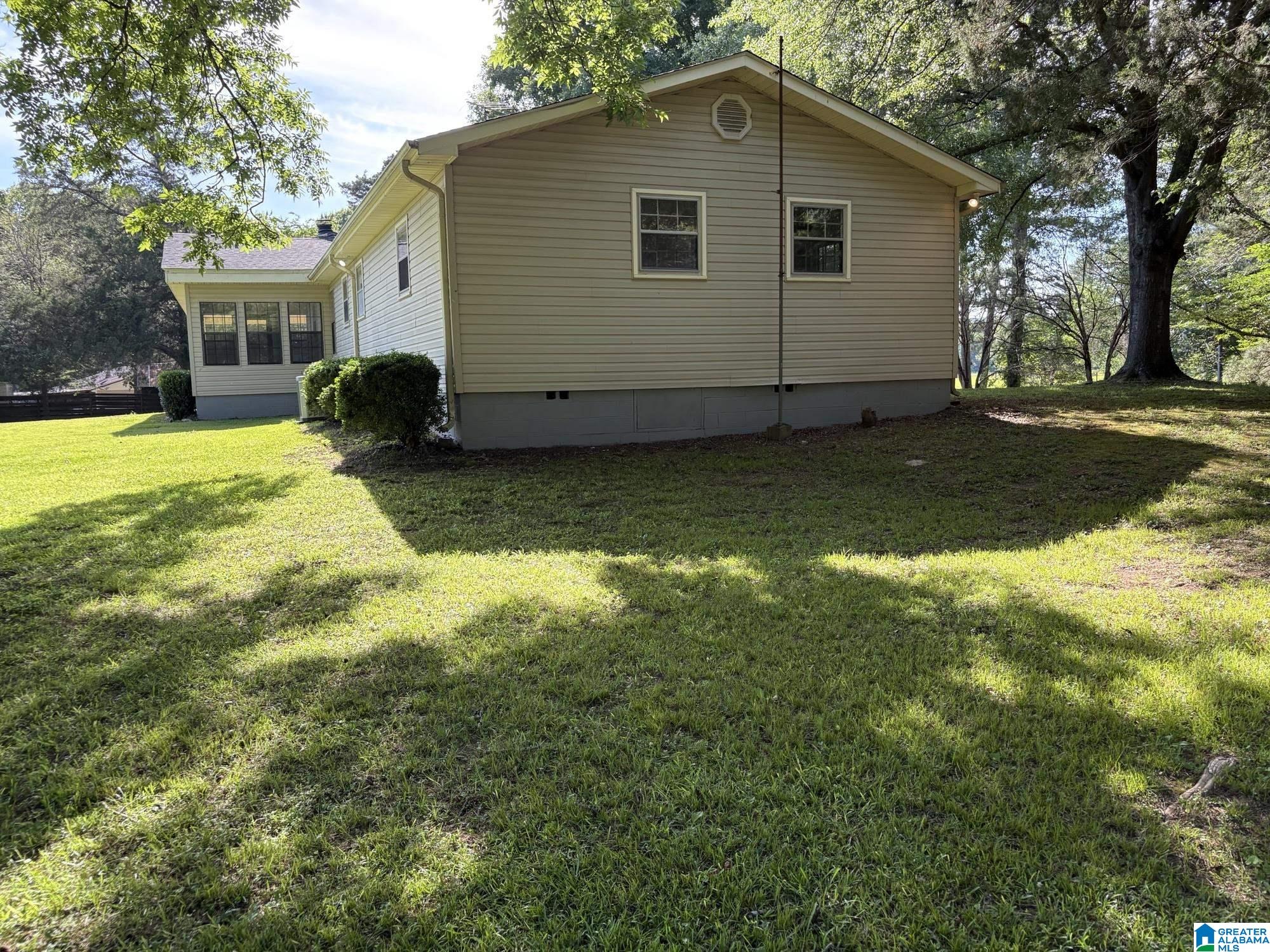 3809 Odens Mill Road Sylacauga, AL 35151 - Photo 2 of 28