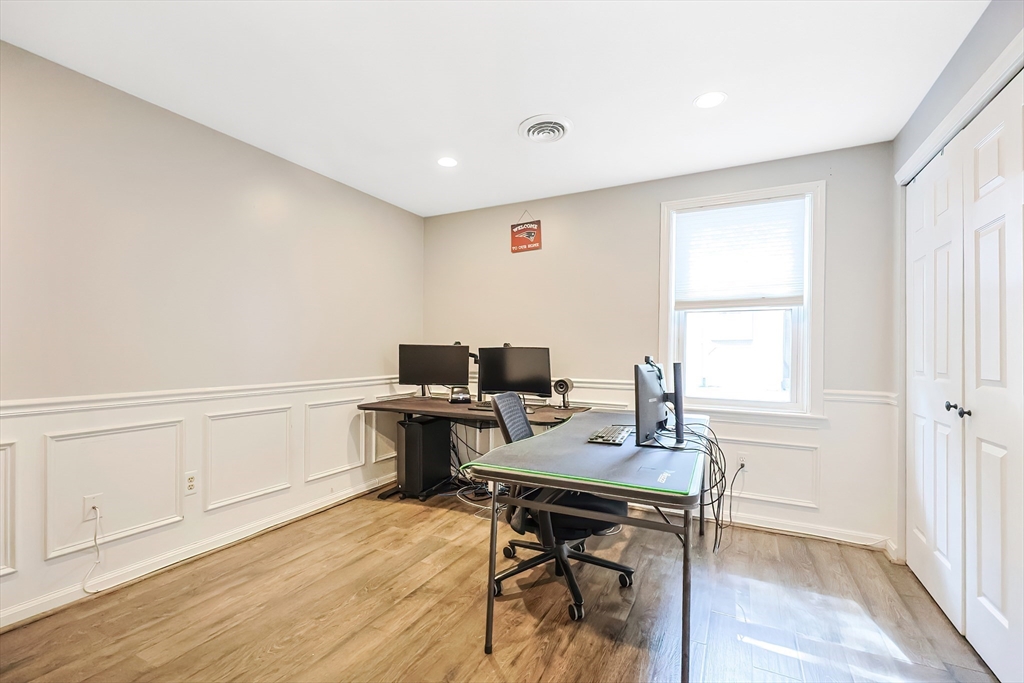 114 Captain Eames Circle, Unit 114 Ashland, MA 01721 - Photo 17 of 34