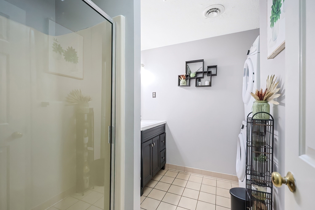 114 Captain Eames Circle, Unit 114 Ashland, MA 01721 - Photo 19 of 34