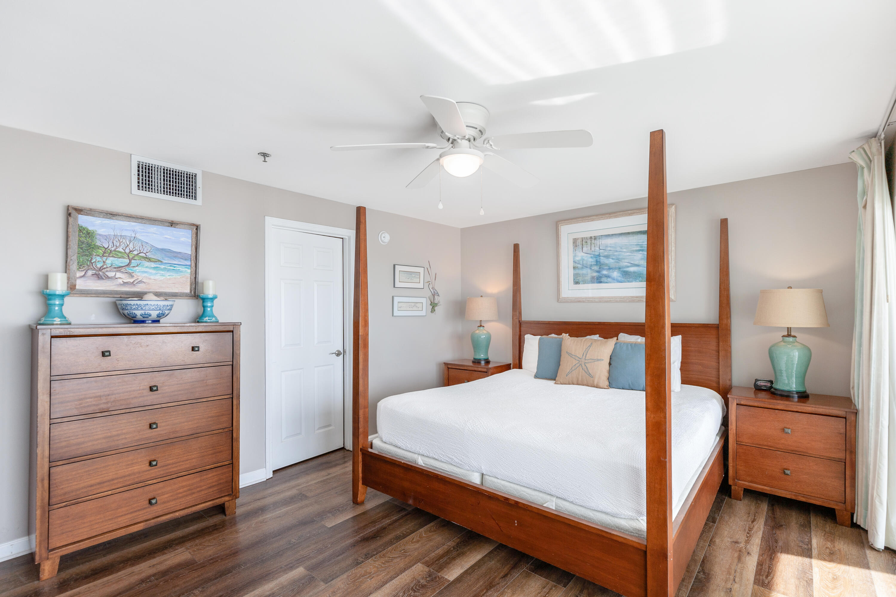 561 Eastern Lake Road, Unit 304 Santa Rosa Beach, FL 32459 - Photo 19 of 33 Master Suite