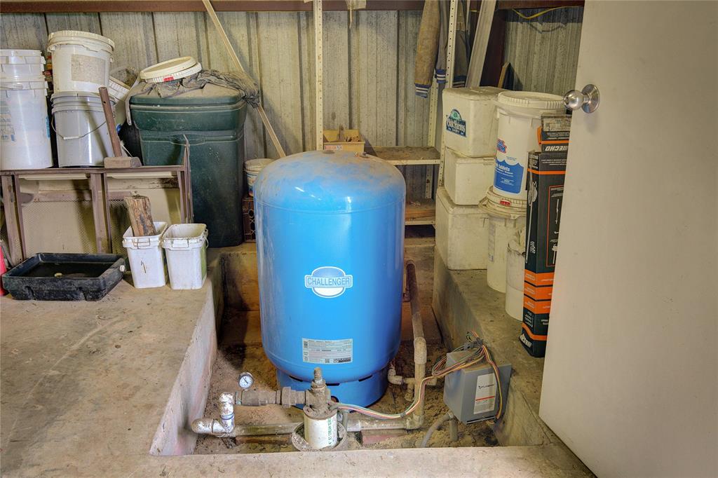 753 County Rd SW 3110 Mount Vernon, TX 75457 - Photo 38 of 40 The well pump is protected inside the workshop.
