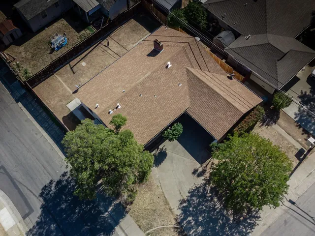 $388,000 | 4901 McGlashan Street, Sacramento, CA 95820