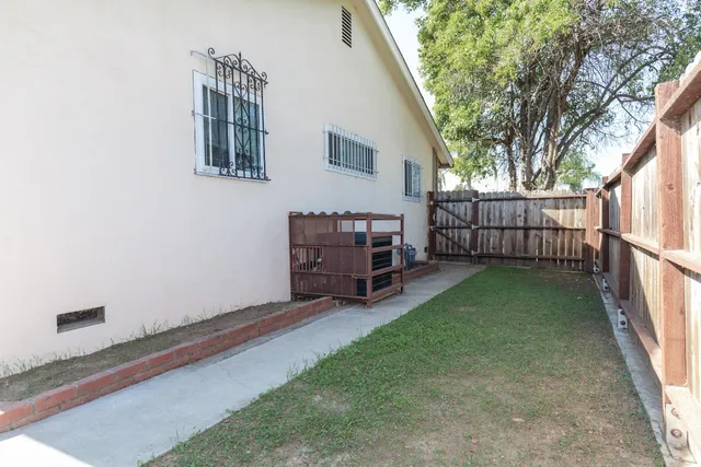 $388,000 | 4901 McGlashan Street, Sacramento, CA 95820