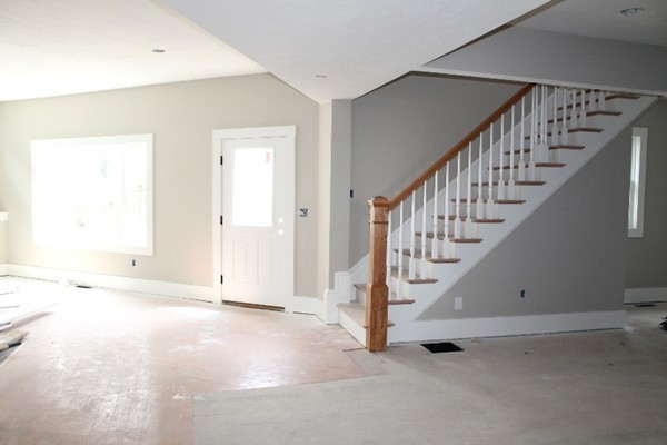 51 Summer Street, Unit 2 Maynard, MA 01754 - Photo 4 of 8 Gallery Image 4