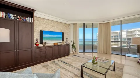 $2,995,000 | 435 L Ambiance Drive, Unit L707, Longboat Key, FL 34228