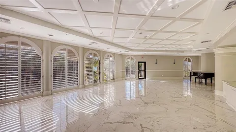$2,995,000 | 435 L Ambiance Drive, Unit L707, Longboat Key, FL 34228