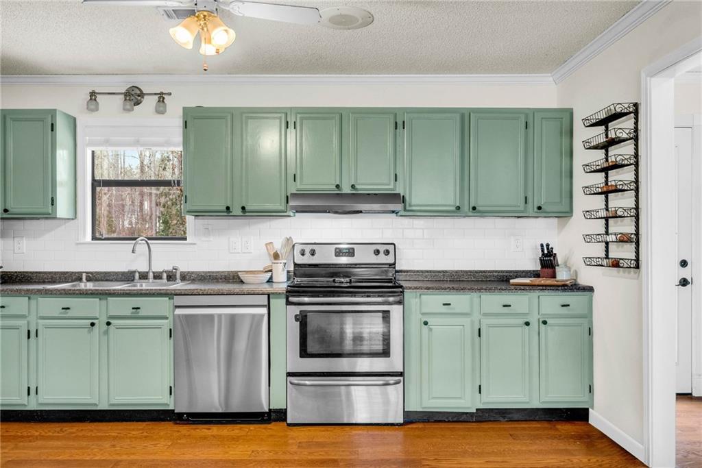 1987 Univeter Road Canton, GA 30115 - Photo 12 of 68