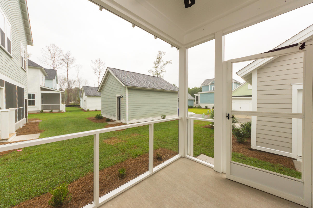 1608 Cranes Nest Road Mount Pleasant, SC 29466 - Photo 16 of 17 Back Porch