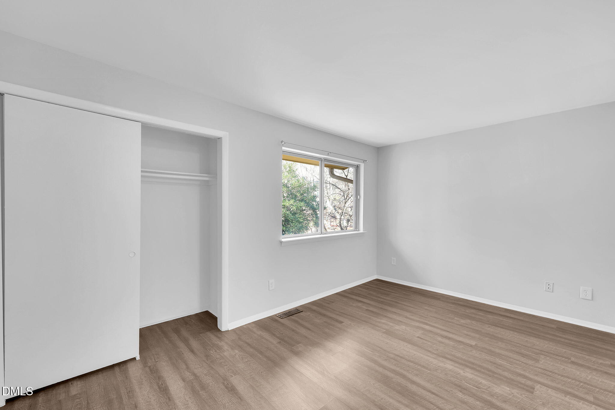 1205 Schaub Drive Raleigh, NC 27606 - Photo 14 of 20 11-web-or-mls-9L1A2687