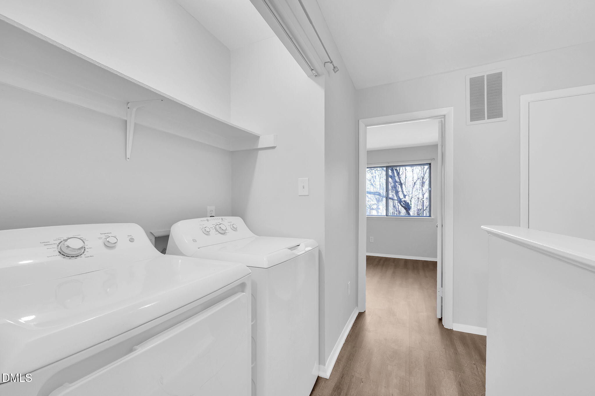 1205 Schaub Drive Raleigh, NC 27606 - Photo 19 of 20 19-web-or-mls-9L1A2678