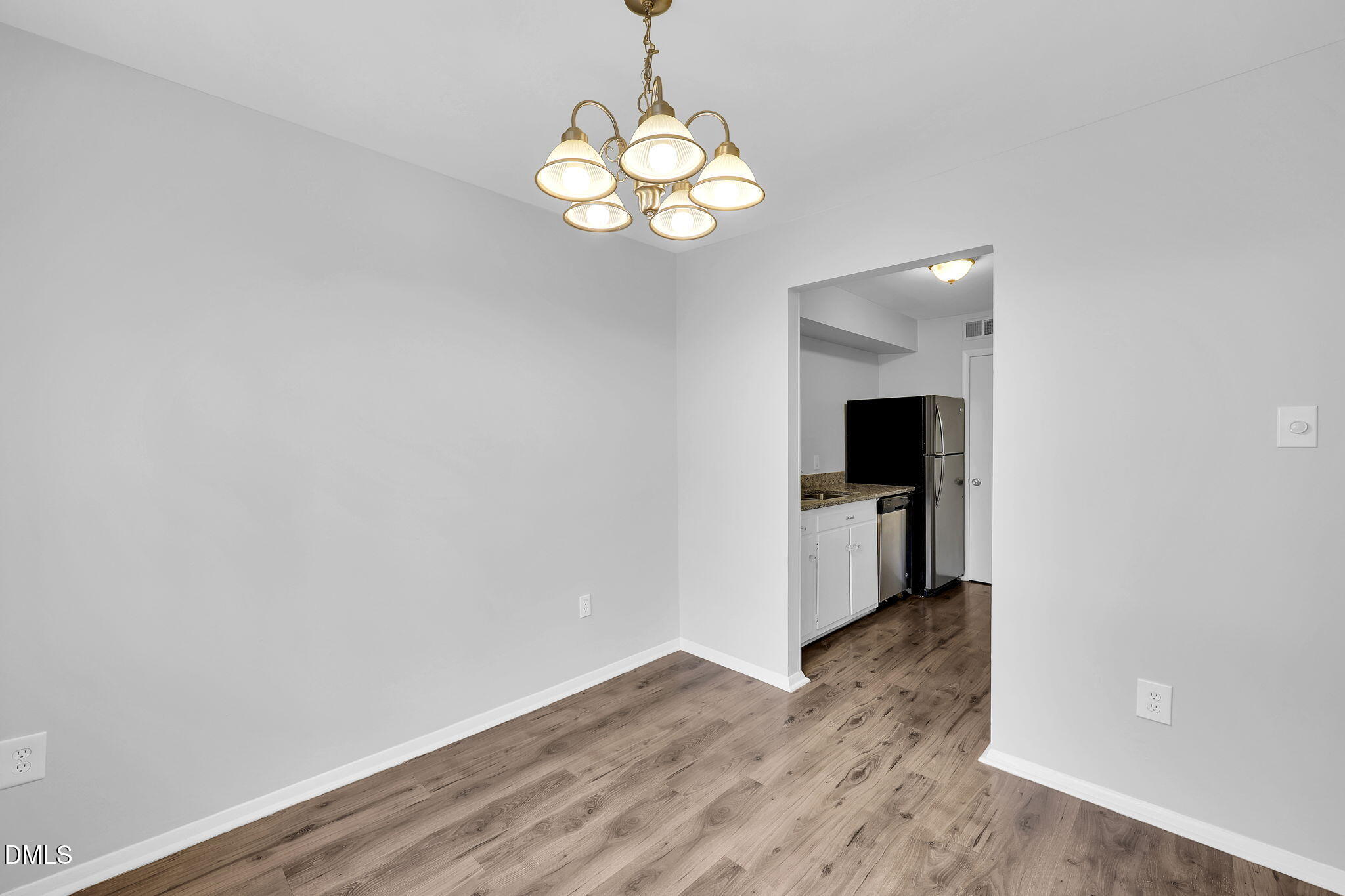 1205 Schaub Drive Raleigh, NC 27606 - Photo 5 of 20 6-web-or-mls-9L1A2657