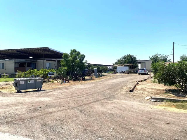 $1,200,000 | 875 West Laguna Avenue, Riverdale, CA 93656