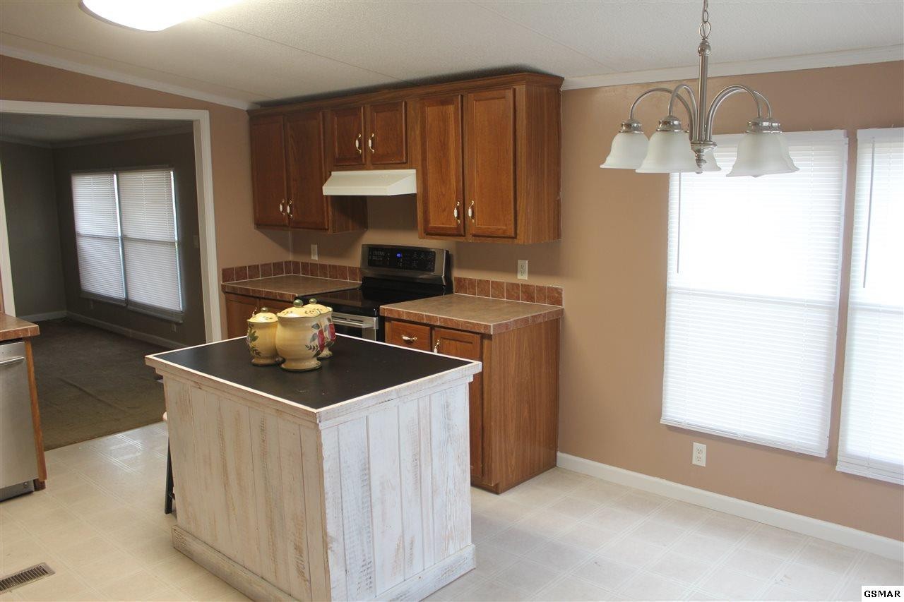 550 Shellbark Road Newport, TN 37821 - Photo 5 of 17 Gallery Image 5