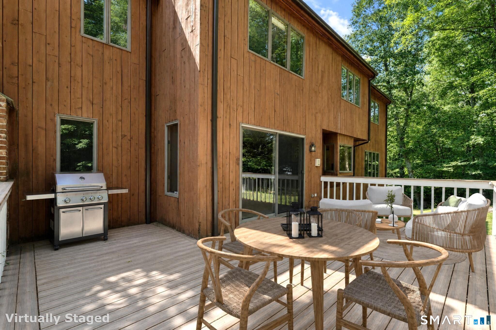 732 Den Road Stamford, CT 06903 - Photo 18 of 39