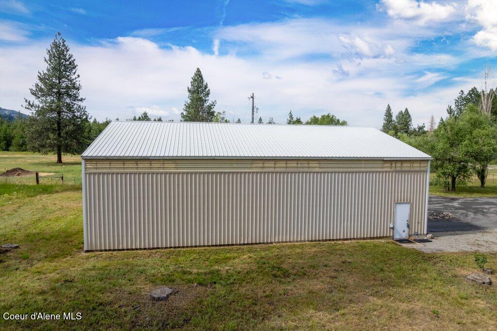 16907 North Trails End Road Rathdrum, ID 83858 - Photo 17 of 24 Left Side of shop with Man door