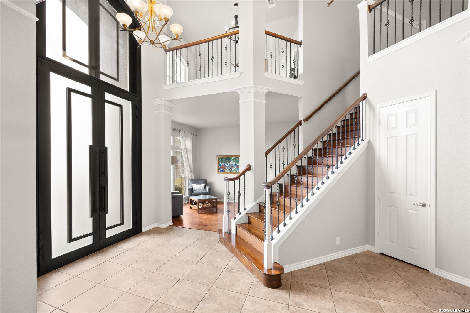8718 Timberland Trail Fair Oaks Ranch, TX 78015 - Photo 6 of 50 a view of an entryway with staircase