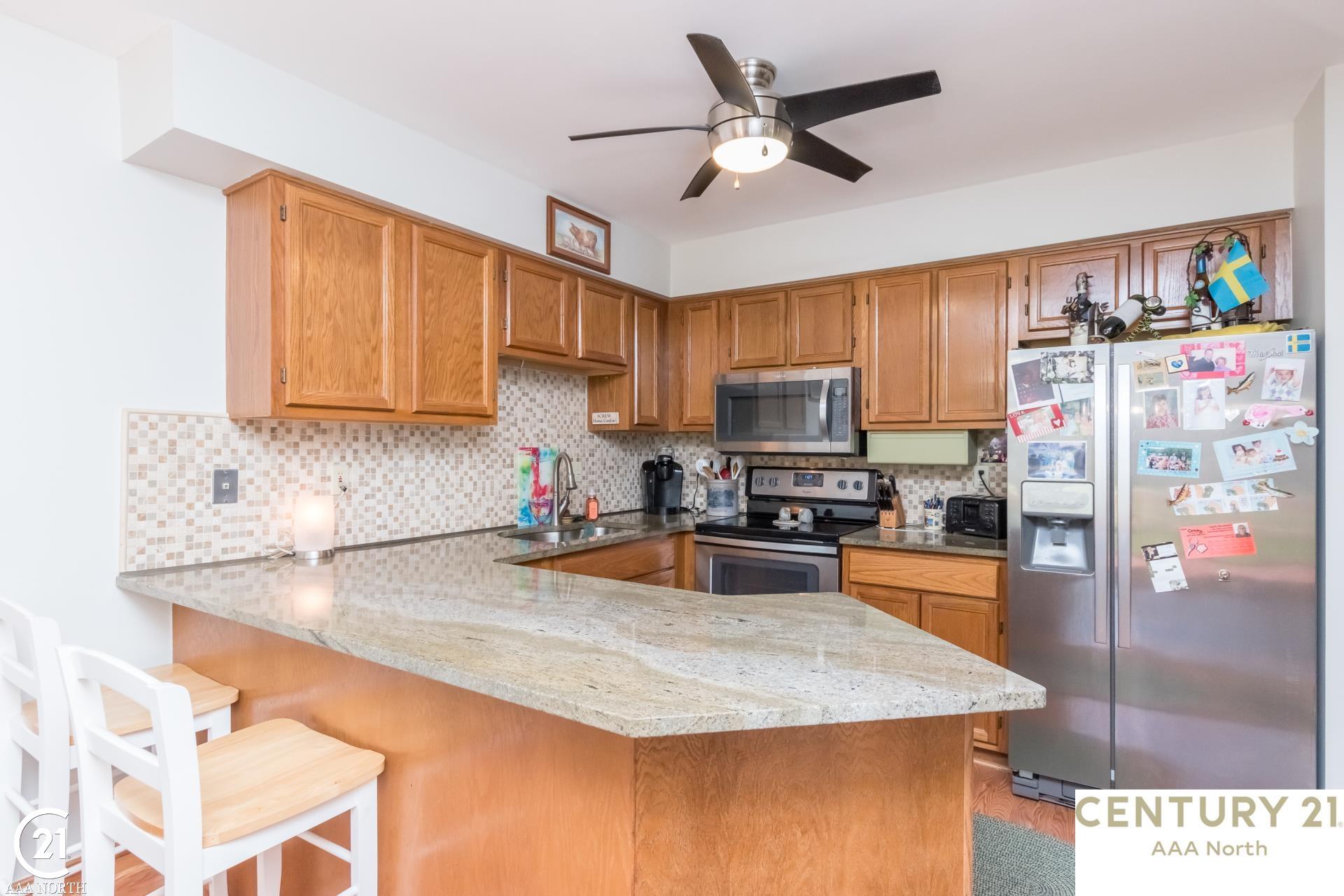 2327 Rochelle Park Drive Rochester Hills, MI 48309 - Photo 25 of 58