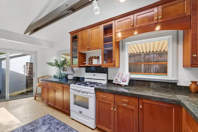 $1,149,000 | 516 Gertrude Avenue, Aptos, CA 95003