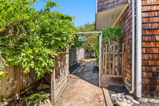 $1,149,000 | 516 Gertrude Avenue, Aptos, CA 95003