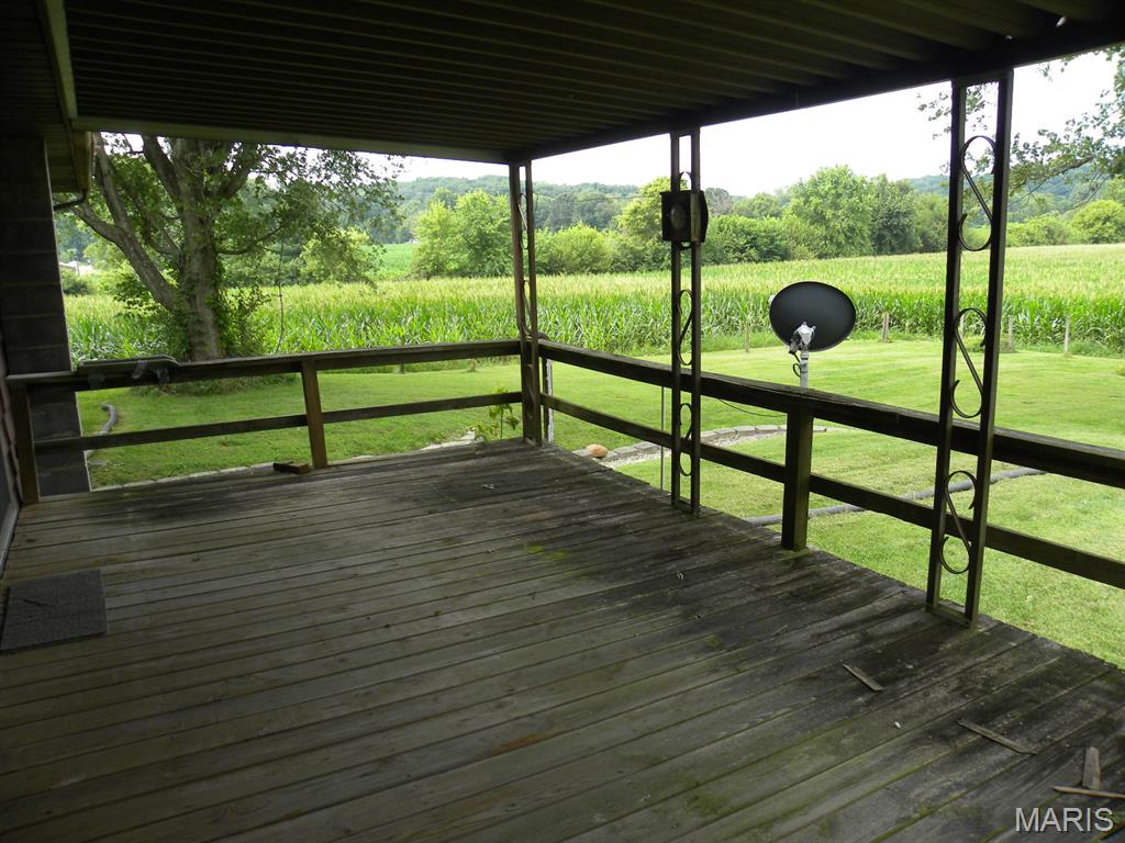 18723 South Creek Road Jerseyville, IL 62052 - Photo 16 of 16