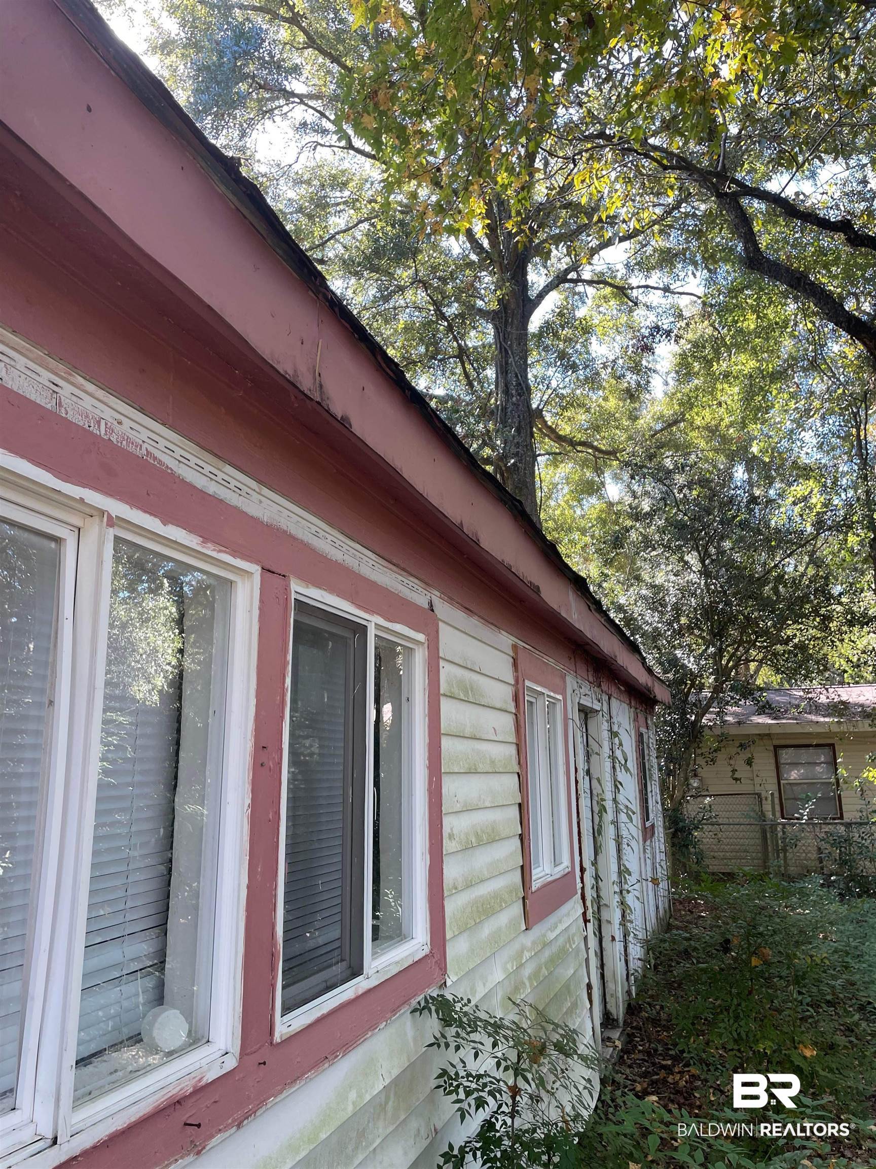 654 Halifax Drive Mobile, AL 36609 - Photo 3 of 7