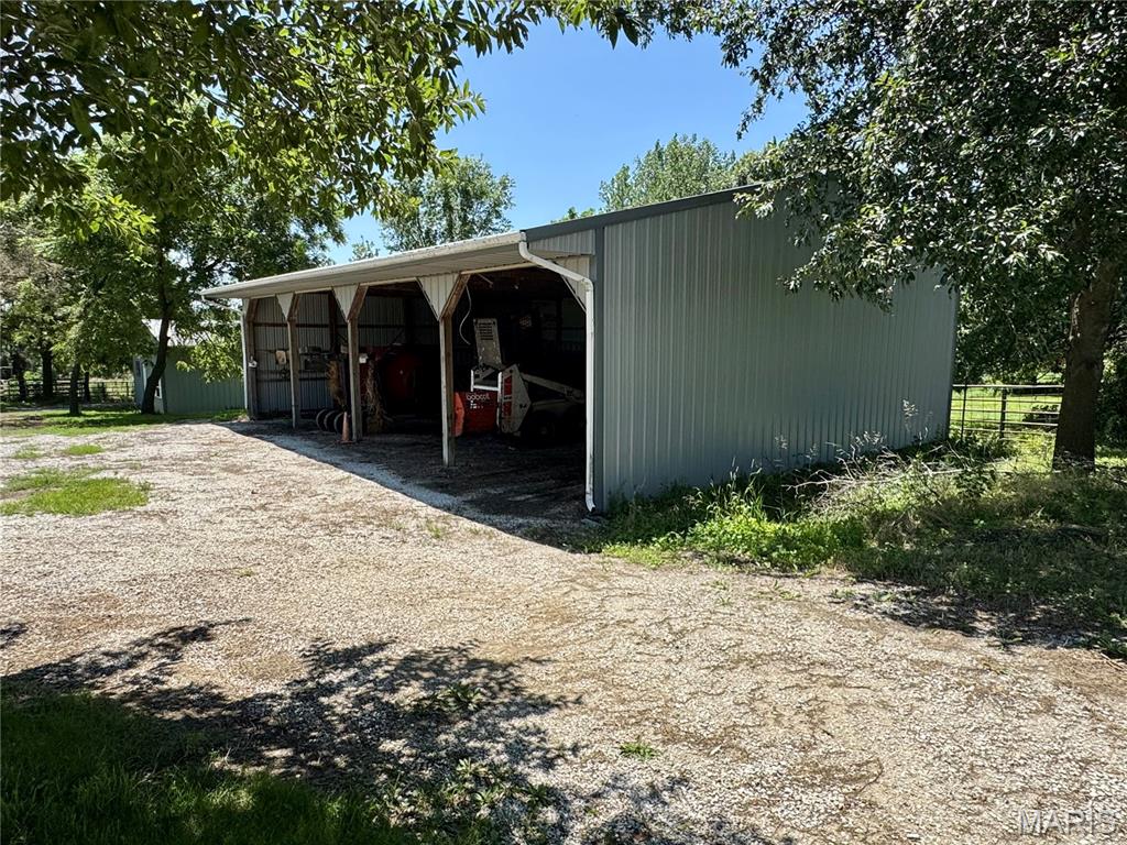 46613 Winter Road Browning, MO 64630 - Photo 22 of 65