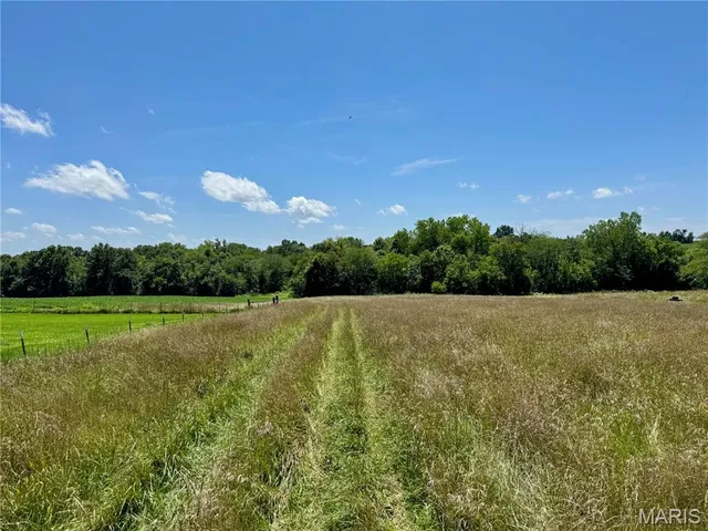 $1,200,000 | 46613 Winter Road, Browning, MO 64630