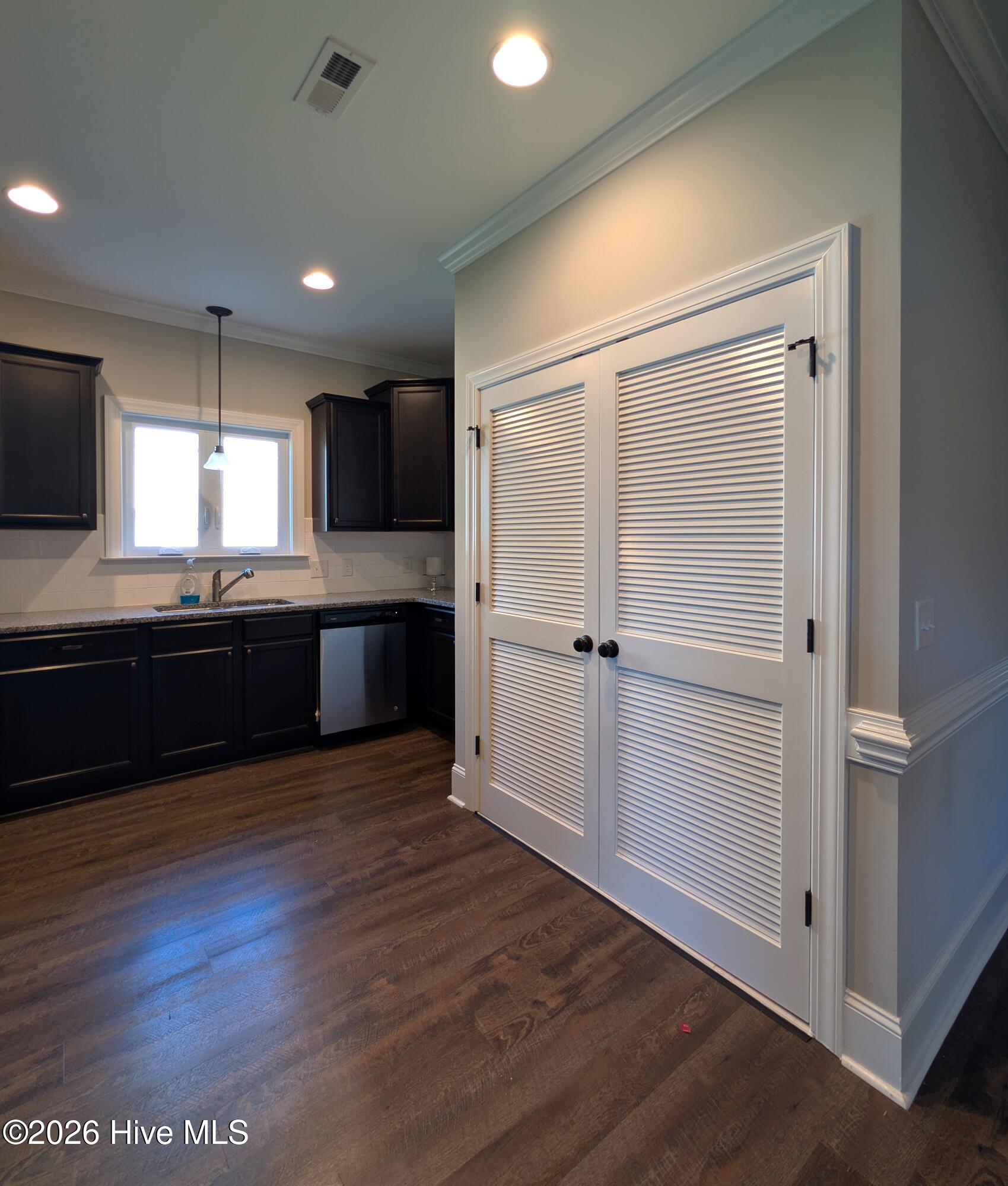 3709 Nantucket Road, Unit A Greenville, NC 27834 - Photo 3 of 20 KIT2