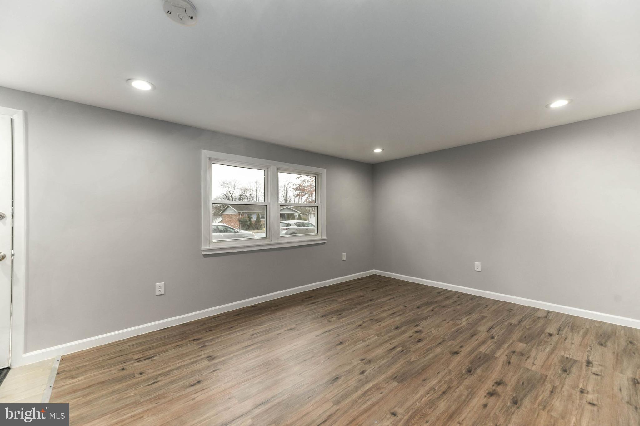 14197 Fullerton Road Woodbridge, VA 22193 - Photo 13 of 30