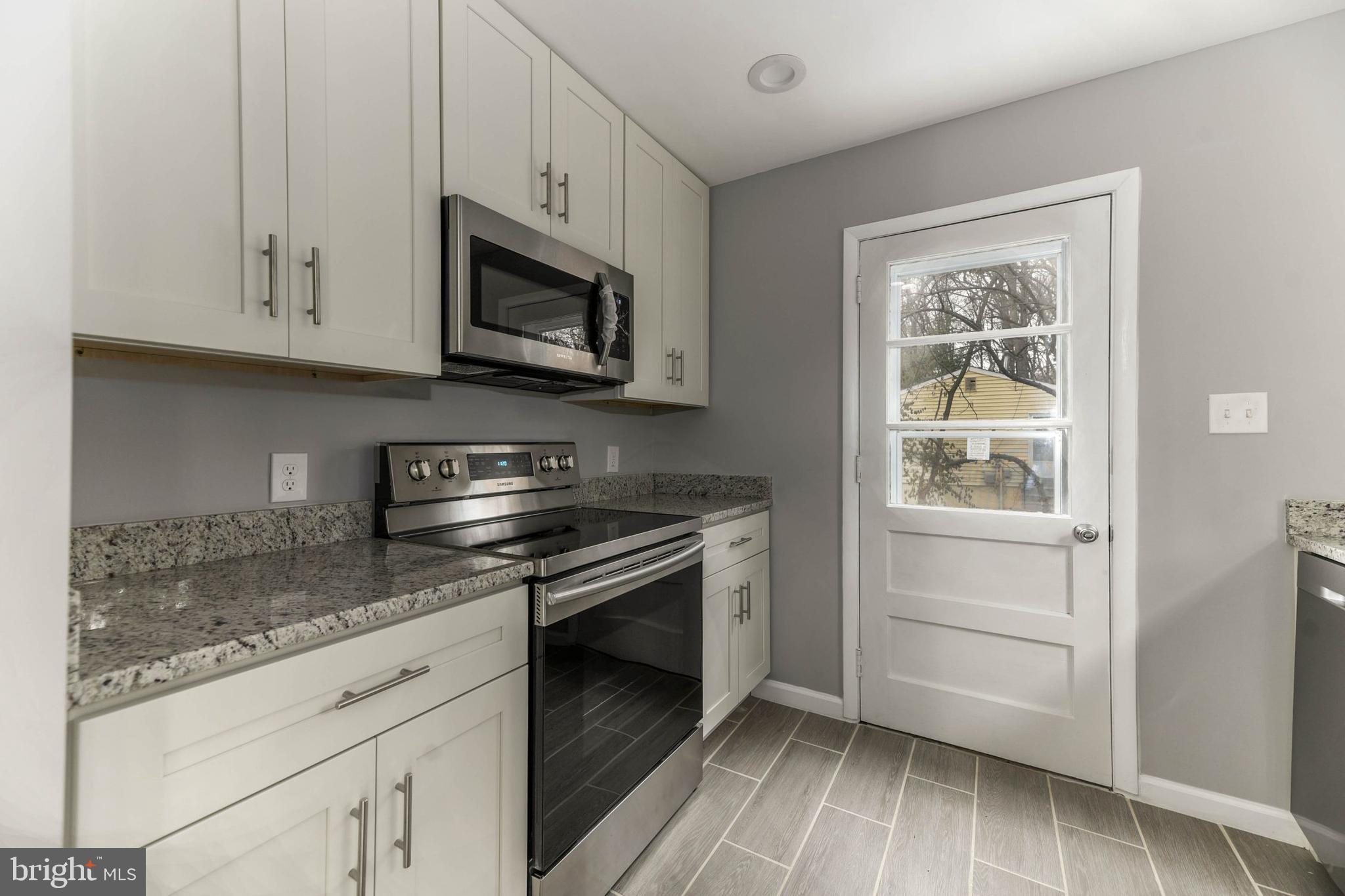 14197 Fullerton Road Woodbridge, VA 22193 - Photo 20 of 30