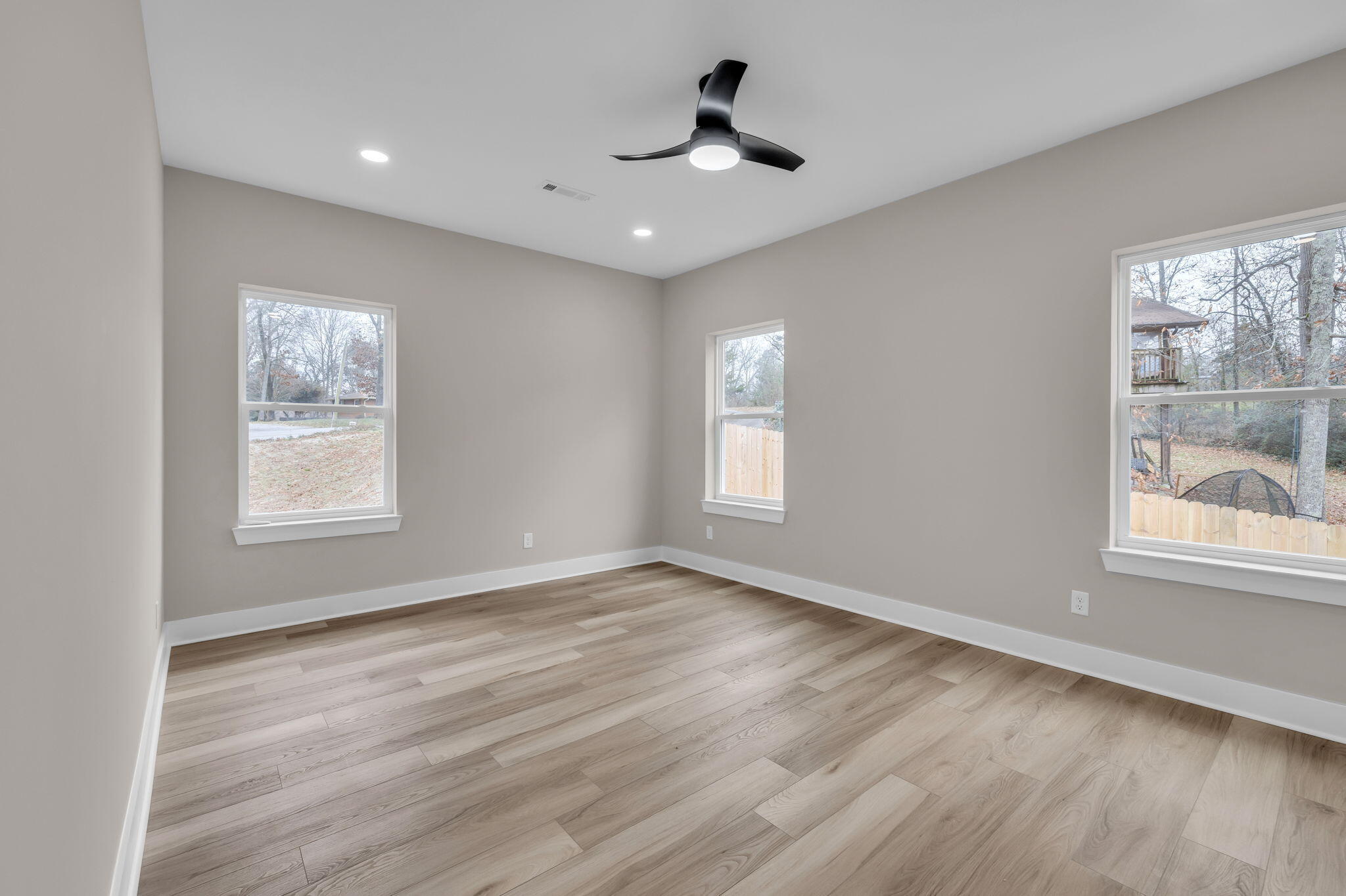 9162 Fuller Road Chattanooga, TN 37421 - Photo 25 of 36 25-web-or-mls-9162-fuller-rd