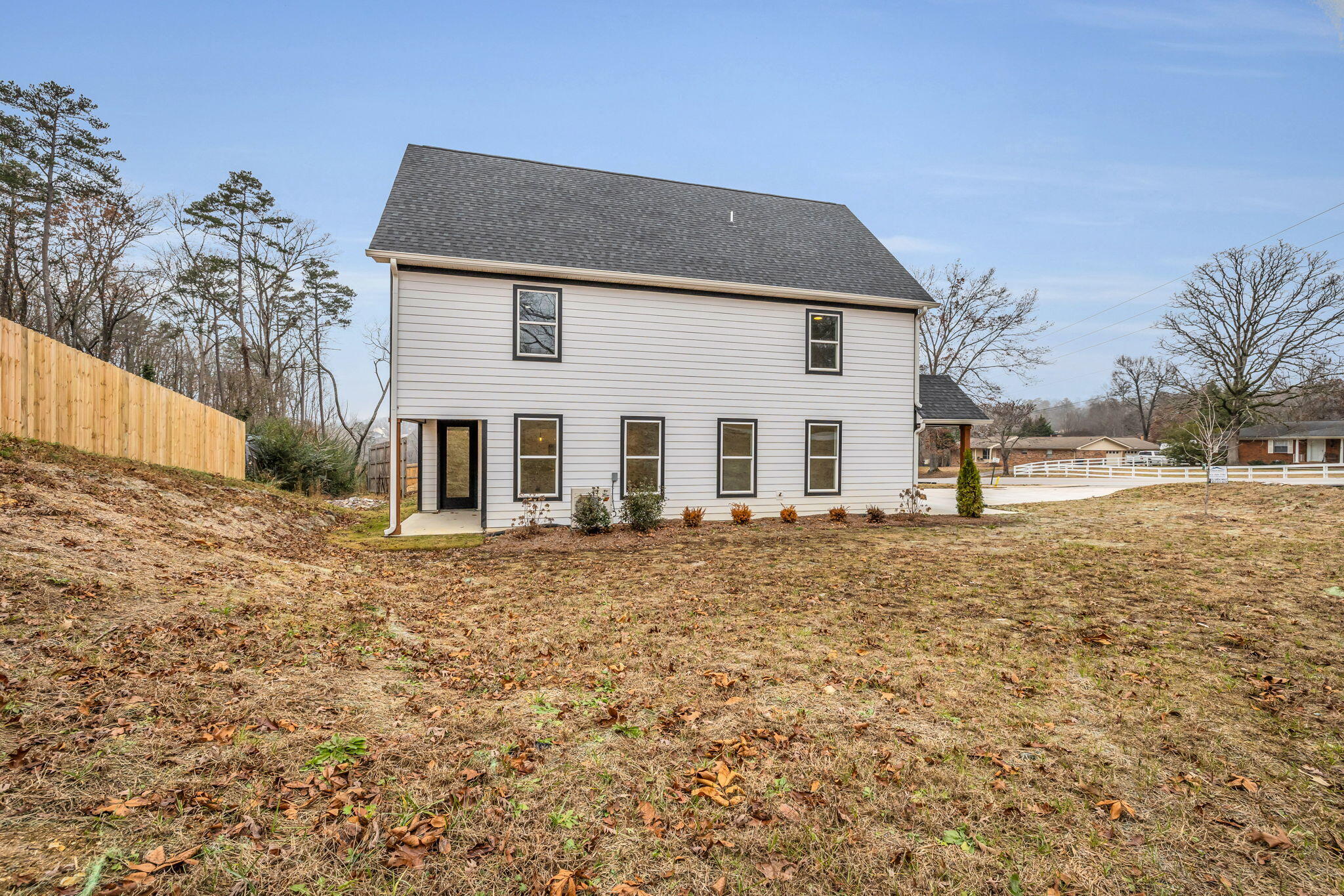 9162 Fuller Road Chattanooga, TN 37421 - Photo 6 of 36 6-web-or-mls-9162-fuller-rd