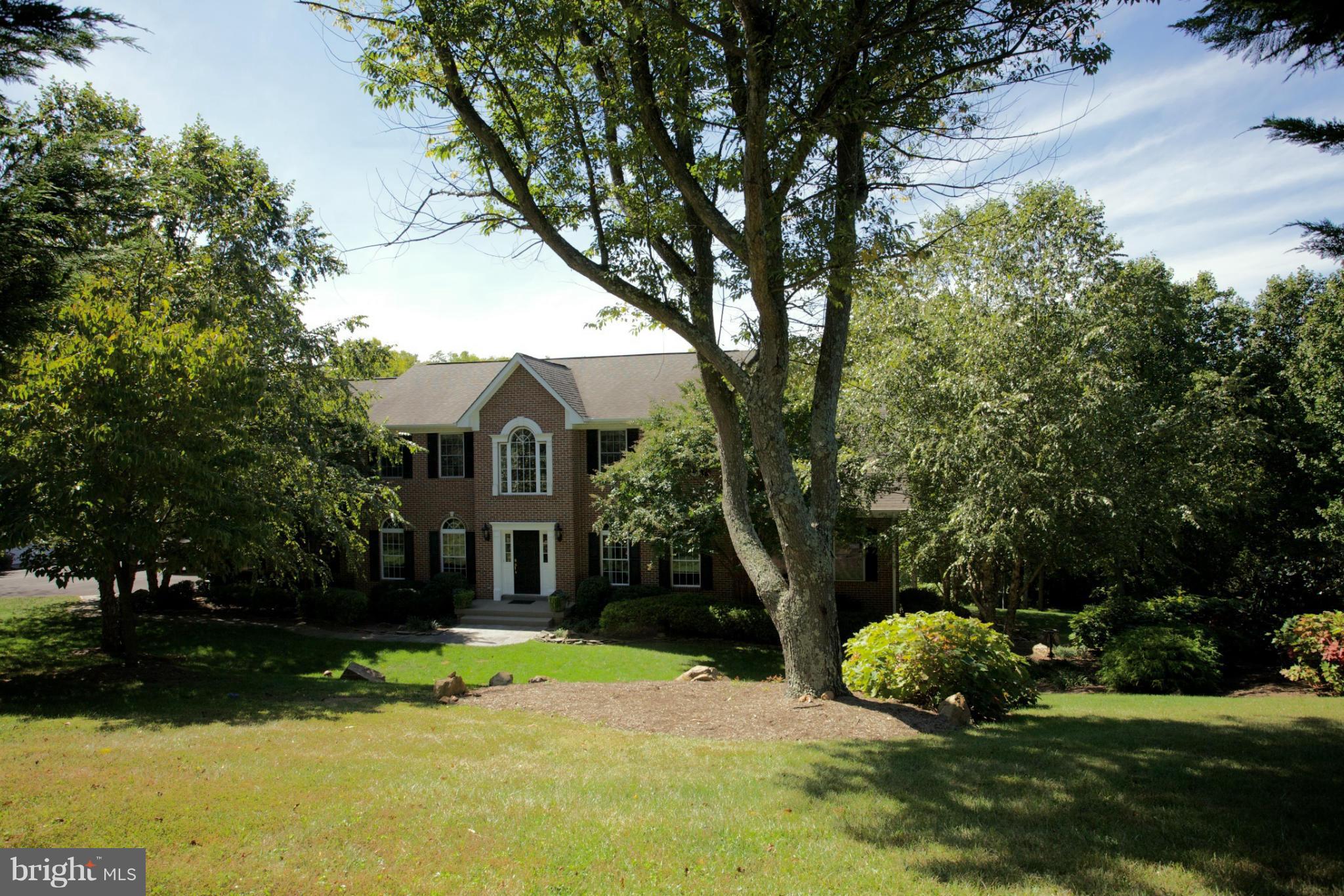 18687 Canby Road Leesburg, VA 20175 - Photo 1 of 30 Exterior (Front)
