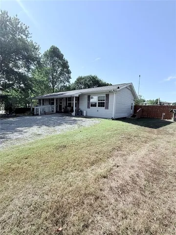 $182,500 | 22851 Pleasant Drive, Lebanon, MO 65536