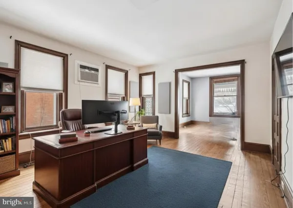 $1,795 | 157 Washington Avenue, Unit 1, Phoenixville, PA 19460