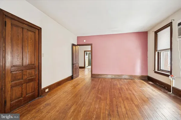 $1,795 | 157 Washington Avenue, Unit 1, Phoenixville, PA 19460