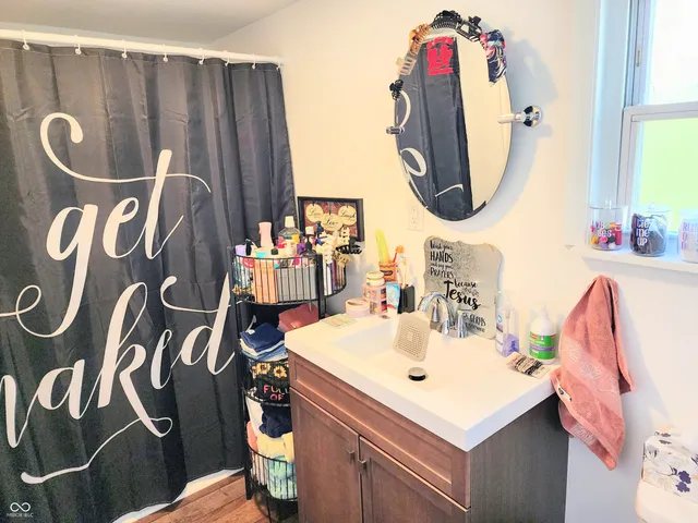 $149,900 | 9117 Main Street, Taylorsville, IN 47280