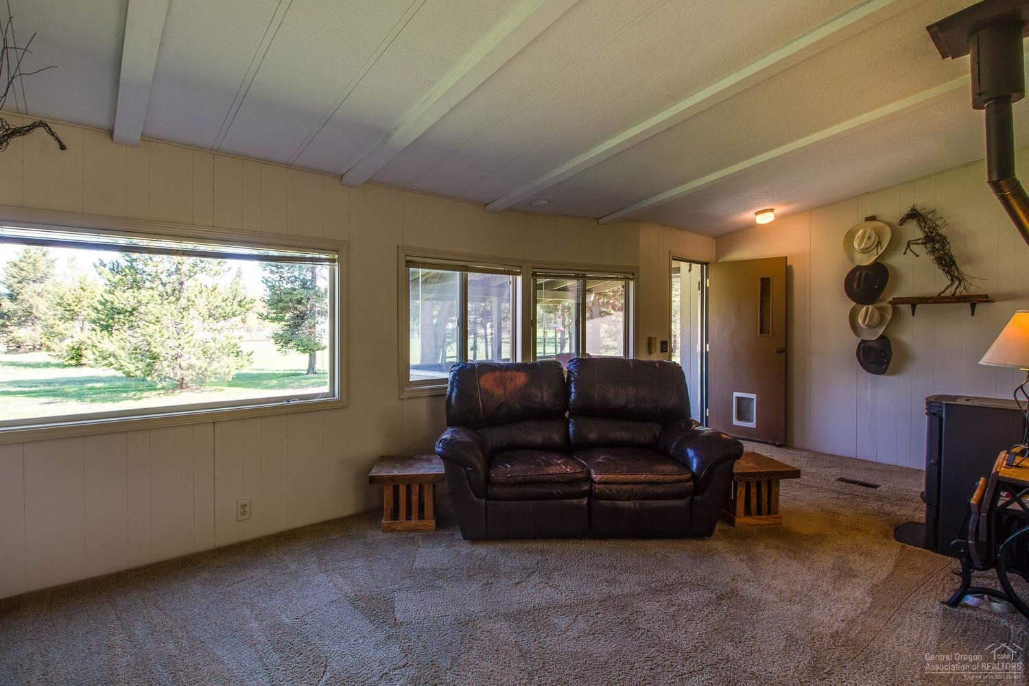 54876 Huntington Road Bend, OR 97707 - Photo 14 of 23 Additional Photo
