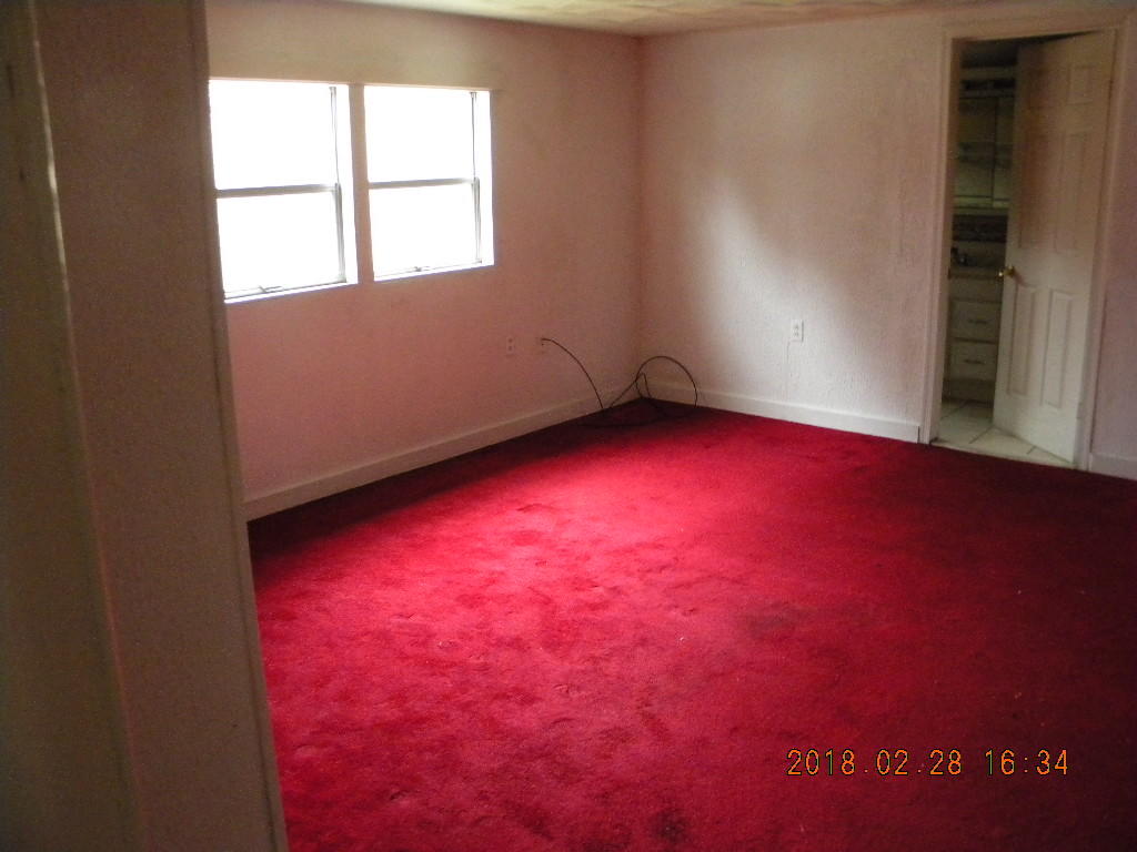 19067 Paint Bank Road Paint Bank, VA 24131 - Photo 5 of 12 DSCN2589