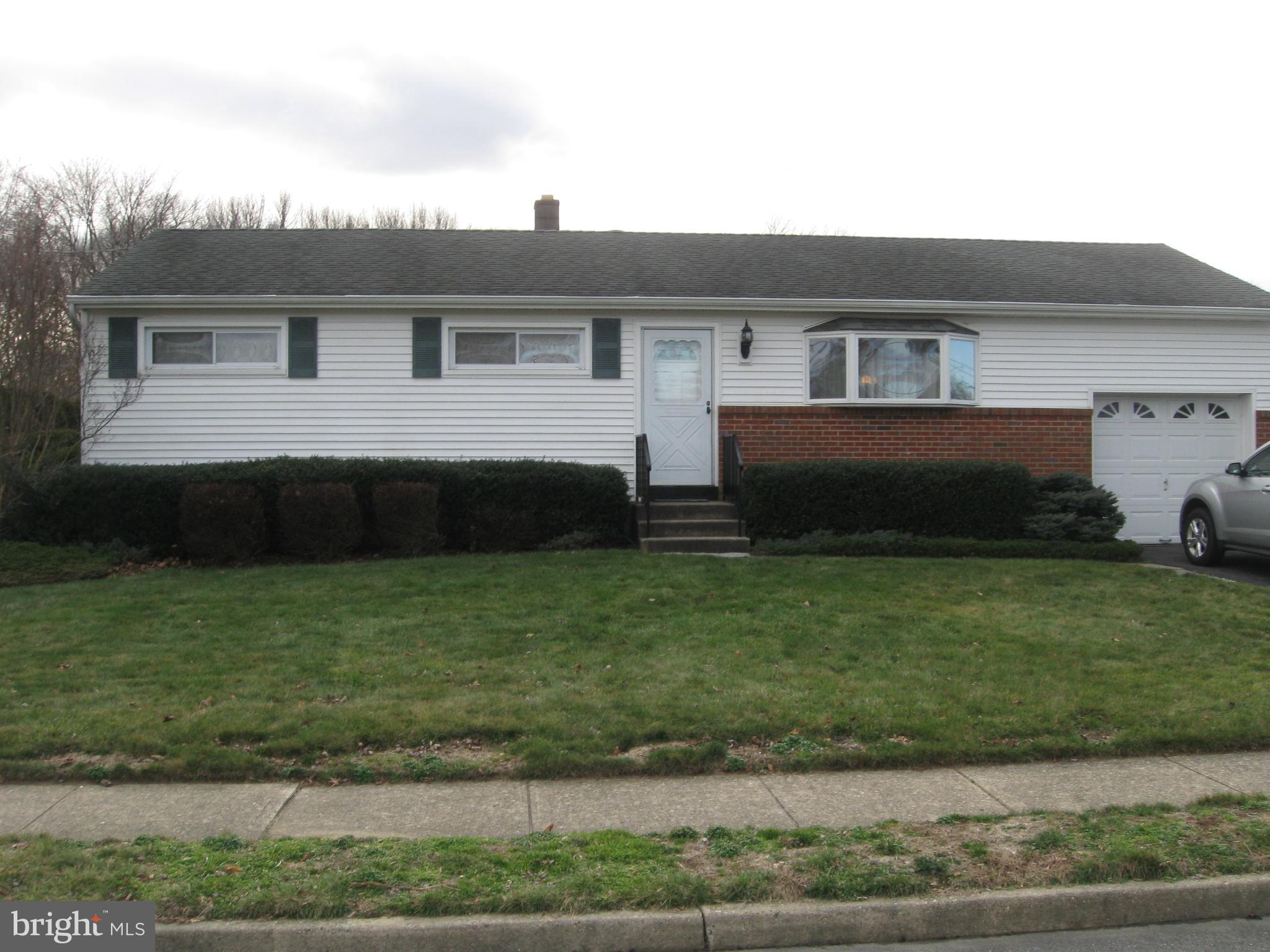 27 Rock Royal Road Hamilton, NJ 08620 - Photo 1 of 27